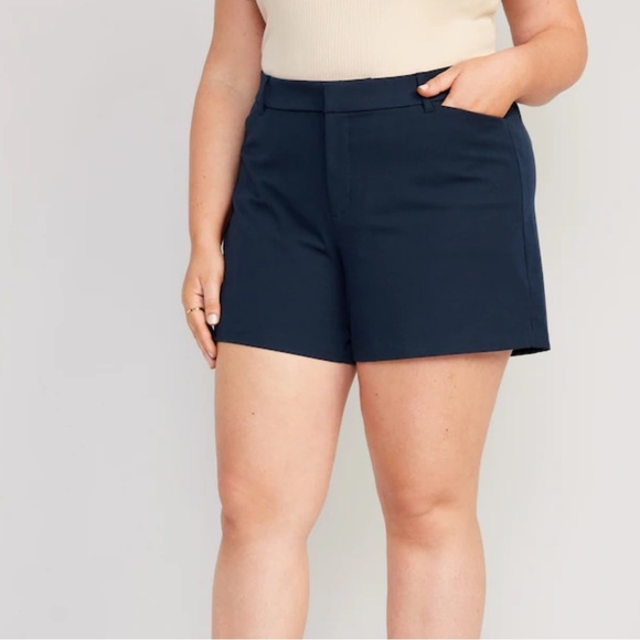 Old Navy Women’s High Waist Pixie Trouser Shorts Plus Size 22 Navy Twill Stretch - Picture 1 of 10